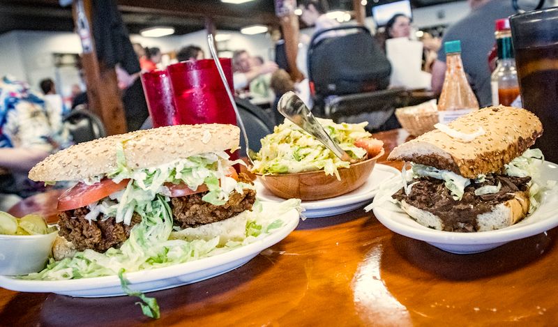 R&O's Restaurant: Lakefront Legend in Metairie