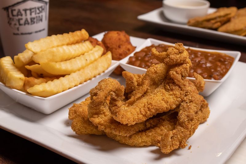 Catfish Cabin (Boyle, MS)