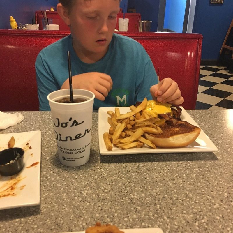 Jo's Diner