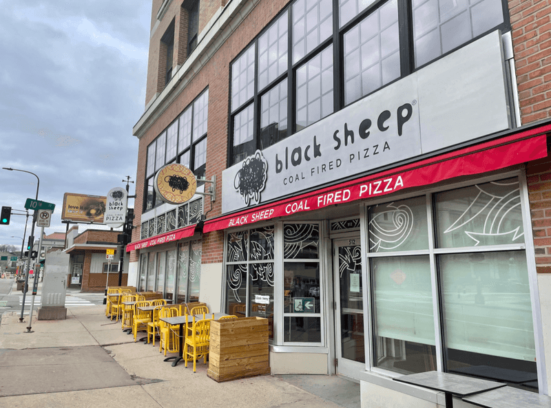 Minnesota Winters, St. Paul Slices: 10 Pizza Parlors Locals Love - Decor Hint Black Sheep Coal Fired Pizza: Char Masters