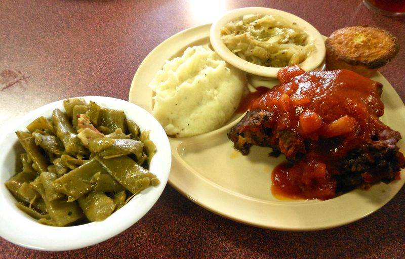 The Knife & Fork's Elevated Down-Home Experience