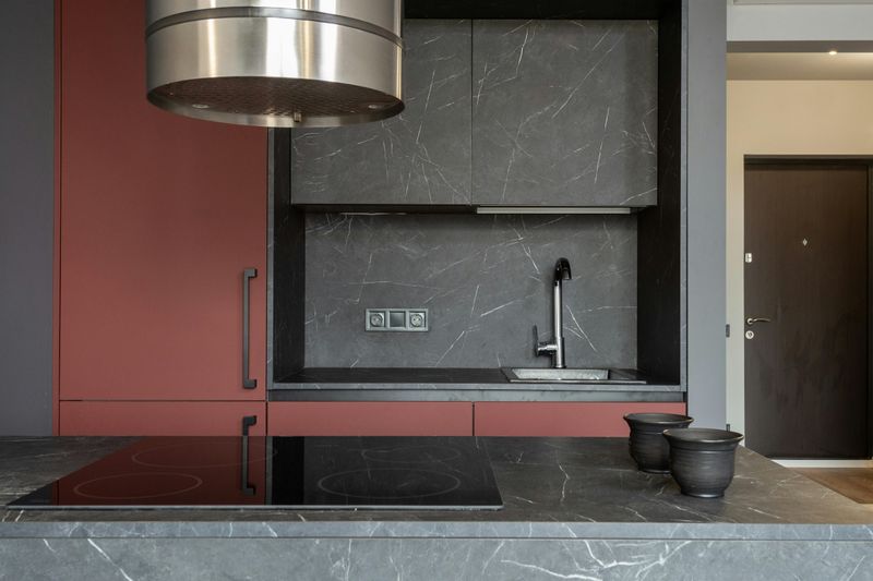 Marble Countertops (Real Or Faux)