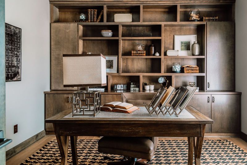 Mixing Inconsistent Storage Styles Across Rooms
