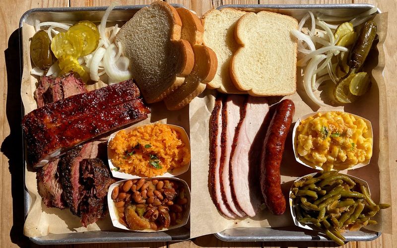 Wagon Wheel – Eagle Pass, TX