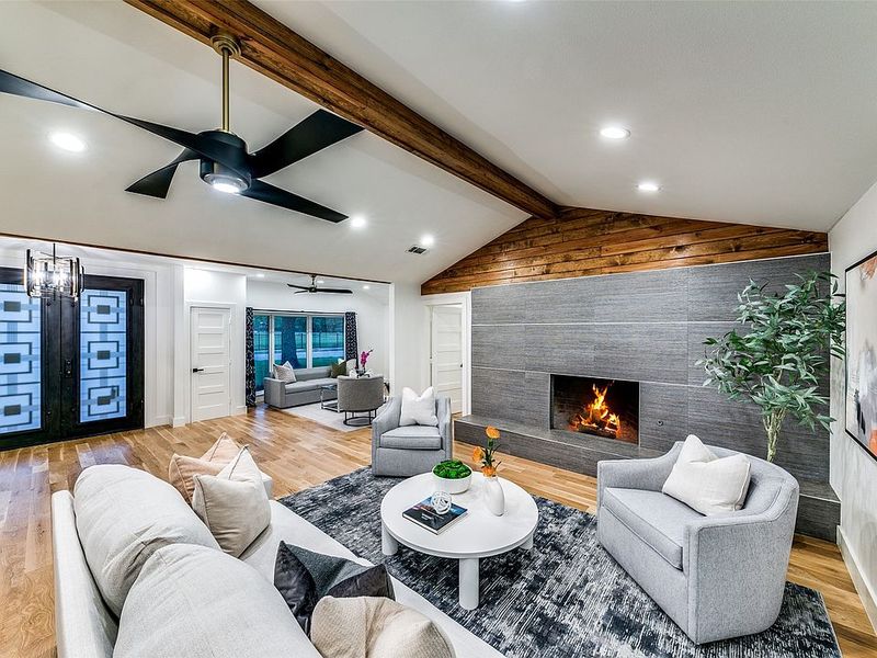 12 Dallas Ranch Homes With Honey-Toned Wood That Glows In Autumn Light - Decor Hint Mill Creek's Timber Frame Wonder
