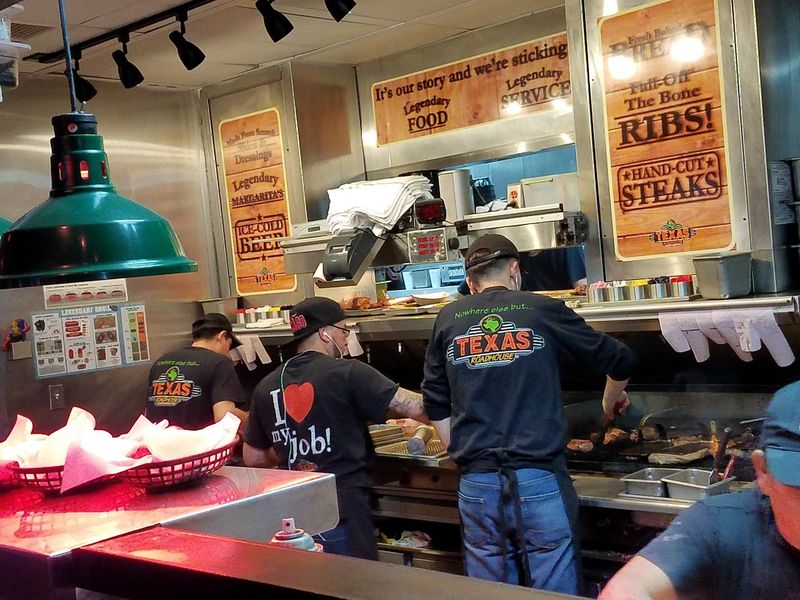 8 Oklahoma Steakhouse Chains Known For Hitting The Spot - Decor Hint Texas Roadhouse: Hand-Cut Steaks With Southern Hospitality