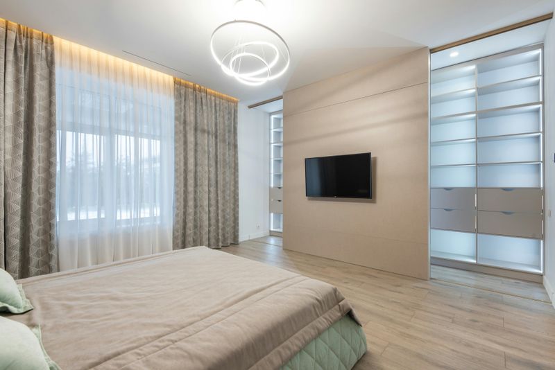 14 Design Styles That Look Great On Pinterest, But Not Always At Home - Decor Hint Monochrome Bedrooms