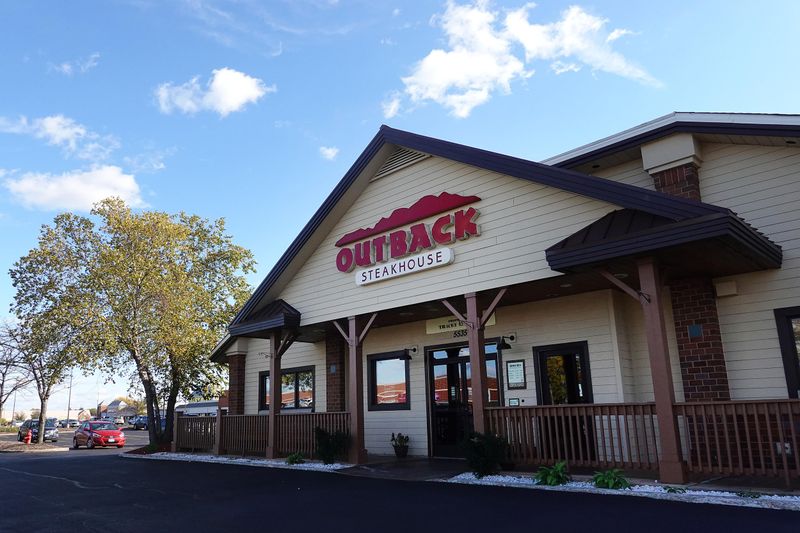 10 Chains Washington Diners Aren't Visiting Like They Used To - Decor Hint Outback Steakhouse's Fading Frontier