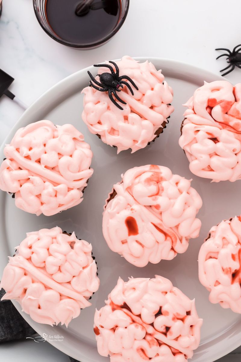 Brainy Cupcakes - Decor Hint