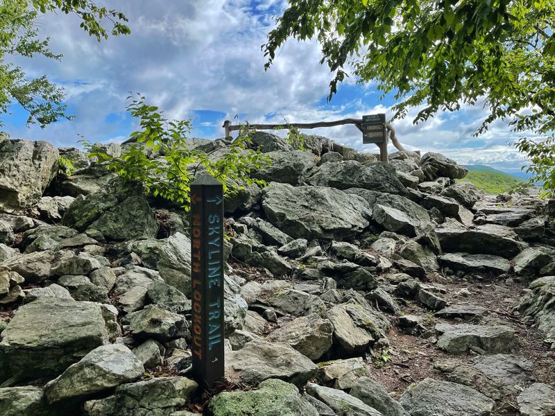 Hawk Mountain's Rustic Pathways
