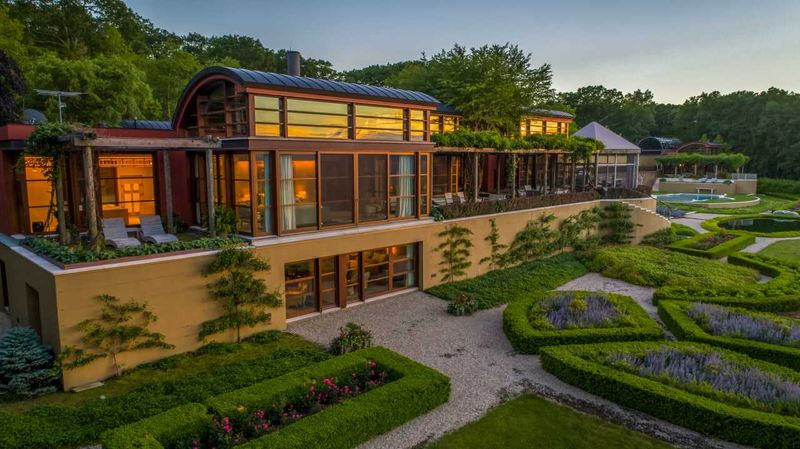 9 Reasons This Tuscan-Style Villa Is Connecticut's Most Serene Lakefront Escape - Decor Hint Architectural Digest-Worthy Design