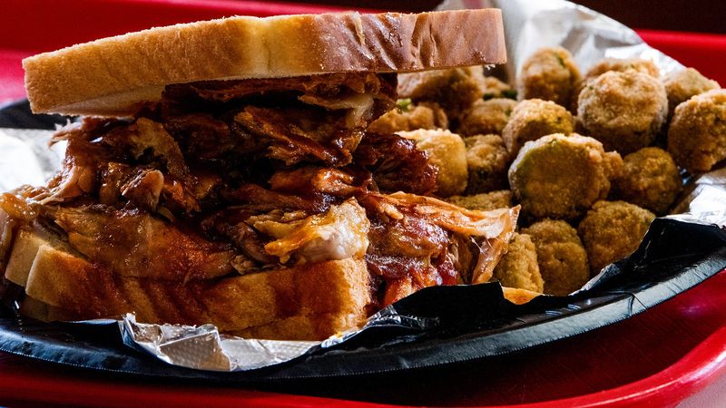 Lannie's Bar-B-Q Spot (Selma)