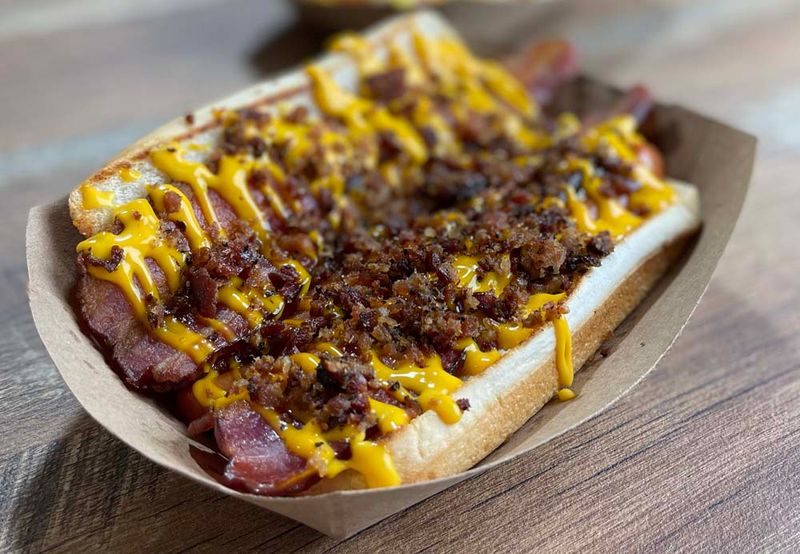 7 No-Frills Hot Dog Joints In Pennsylvania That Totally Deliver - Decor Hint Lucky Louie's Beer & Wieners – Erie's Creative Dog Destination