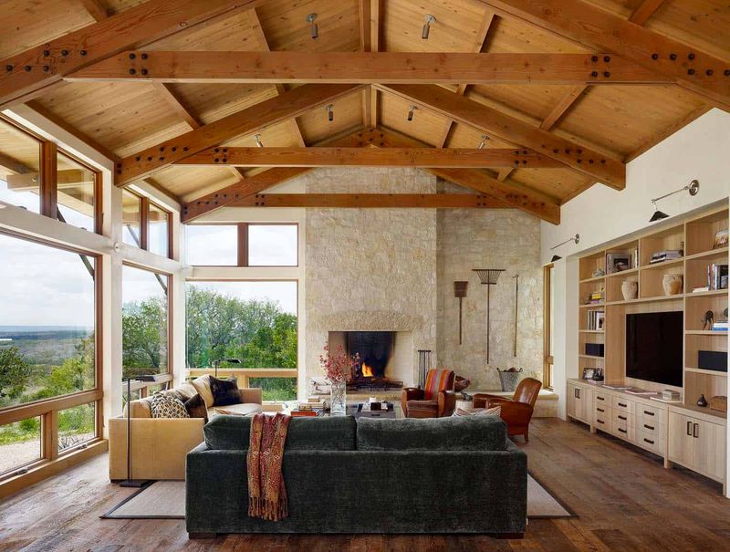 7 Texas Stone Ranches With Stunning Timeless Décor - Decor Hint Starry Night Ranch