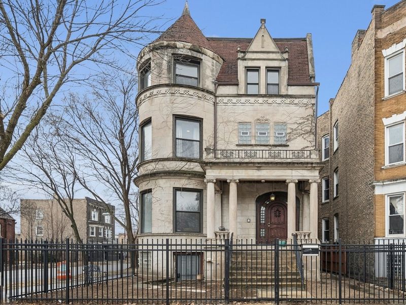 Morris-Chicago Architectural Blend