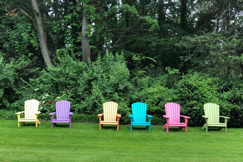 Patio Decorating Ideas That Could Work On A Modest Budget - Decor Hint Painting Or Staining Old Furniture For A Fresh Look