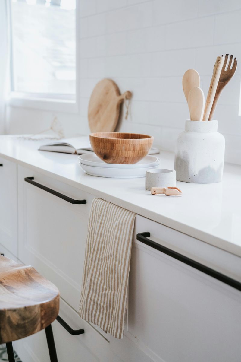 Common Kitchen Mistakes To Avoid For More Space - Decor Hint Overcrowded Countertops