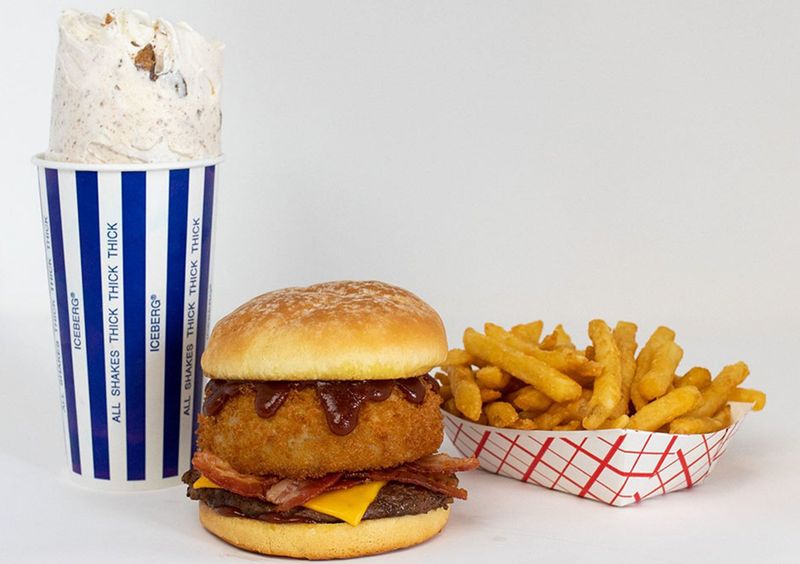 Iceberg Drive Inn: Shake It Up With Sauce