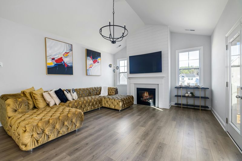 Sectional Sofas With Classic Details