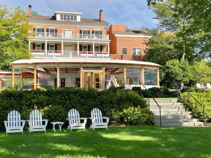 10 Charming New York Villages Ideal For A Weekend Getaway - Decor Hint Aurora – Cayuga Lake