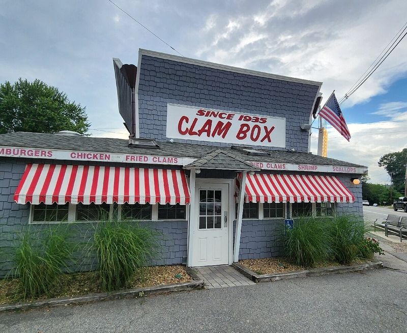 Clam Box Of Ipswich