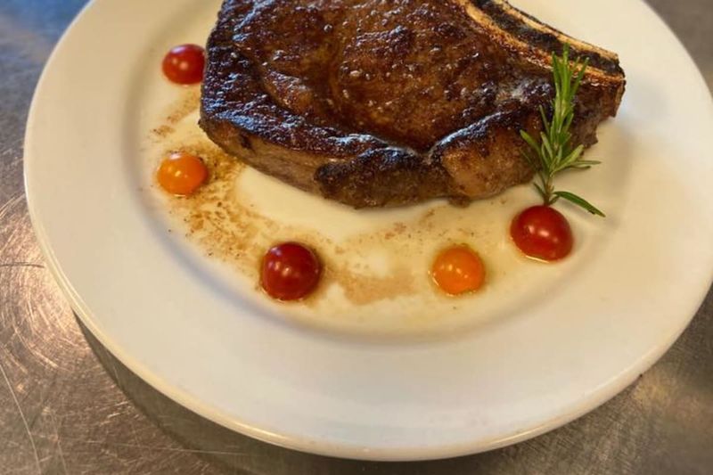 7 Fantastic Restaurants In Elgin, Illinois That Are Totally Worth A Visit - Decor Hint Cafe Roma