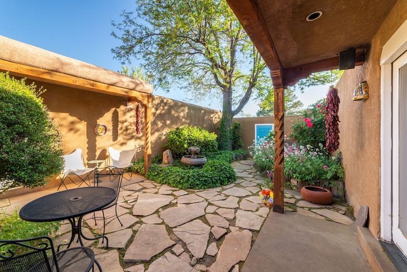 9 Albuquerque Adobe Homes With Courtyards Perfect For Summer Nights - Decor Hint Hacienda del Sol