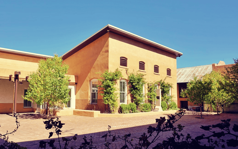 9 Albuquerque Adobe Homes With Courtyards Perfect For Summer Nights - Decor Hint Refugio del Artista