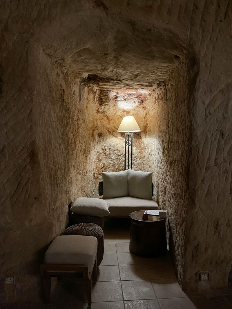 12 Underground Home Designs That May Offer Unique Living Spaces - Decor Hint Underground Tiny Homes
