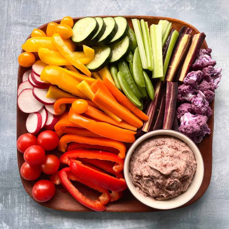 Farmers Market Veggie Dippers