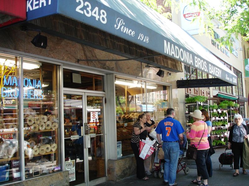 Madonia Brothers Bakery, Hoboken