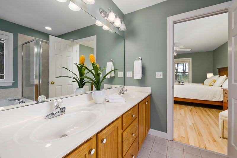 Neutral, Tasteful Home Staging