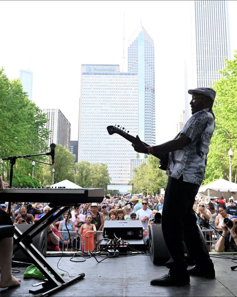 Chicago Cultural Center Outdoor Concerts – Lunchtime Melodies