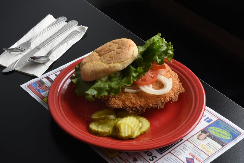 Mick's Kitchen – Fort Wayne