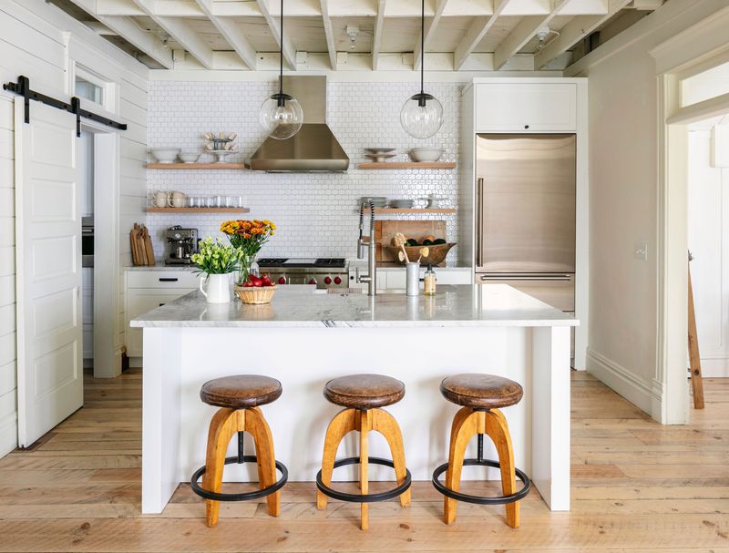 Rustic Charm With Modern Touches