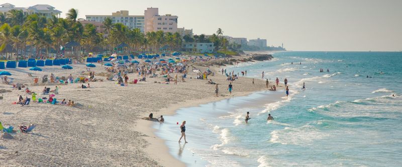Florida Coastal Spots Swamped By Tourists - Decor Hint Fort Lauderdale's Concrete Coastline