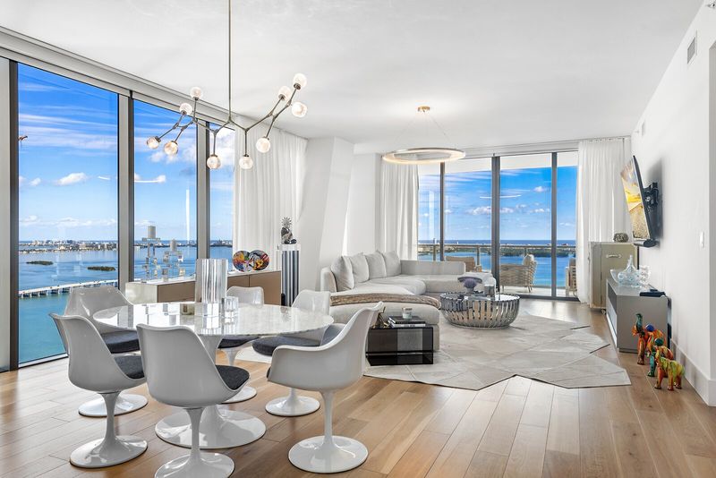 Edgewater Bayfront Haven