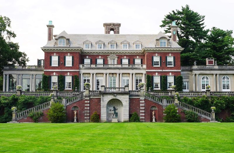 11 Lavish New York Mansions With Ties To The State's Richest Families - Decor Hint Old Westbury Gardens