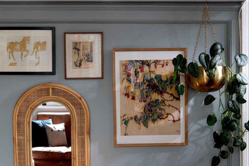 Vintage Mirrors As A Gallery Collage