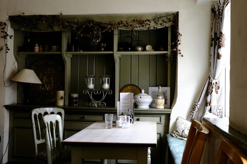 Extra Dining Chairs Or Stools With No Purpose