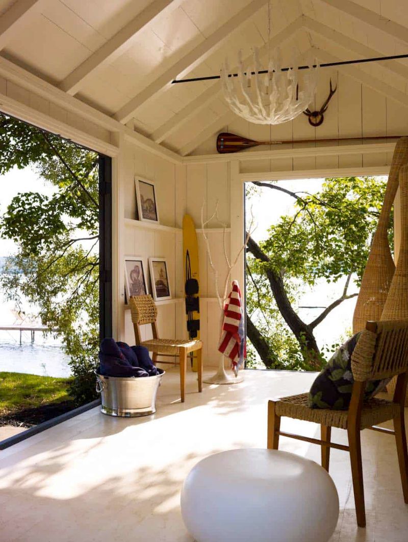 Scandinavian-Inspired Retreat on Skaneateles Lake