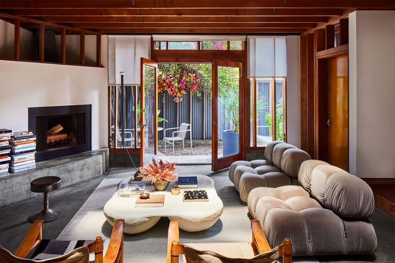 Eugene Arts District Urban Loft