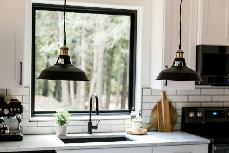 Plug-In Pendant Lighting