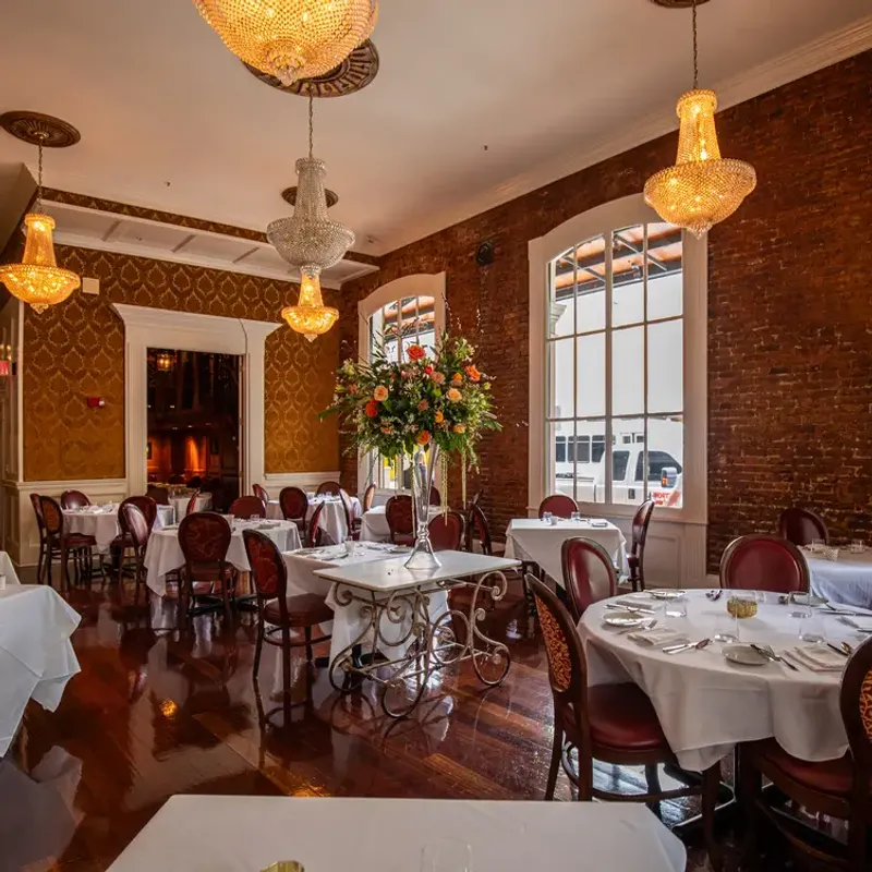 Restaurant August – Refined French Quarter Elegance