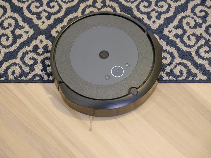 Smart Mapping And Navigation Robot Vacuums