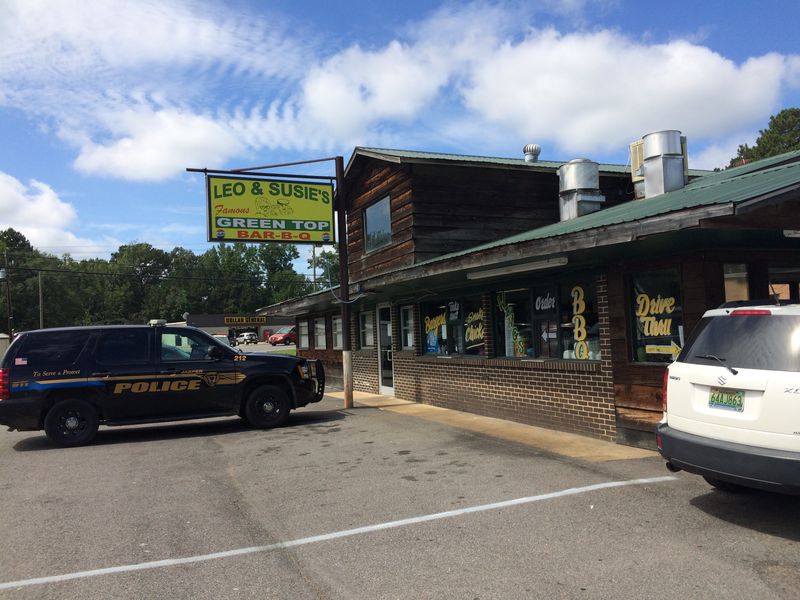 Leo & Susie's Green Top Bar-B-Q (Dora)