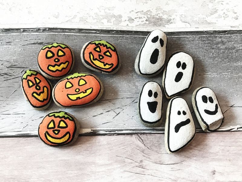 5 Minimalist Halloween Decorations That Work In Arizona Desert Homes - Decor Hint Painted Desert Stone Spirits