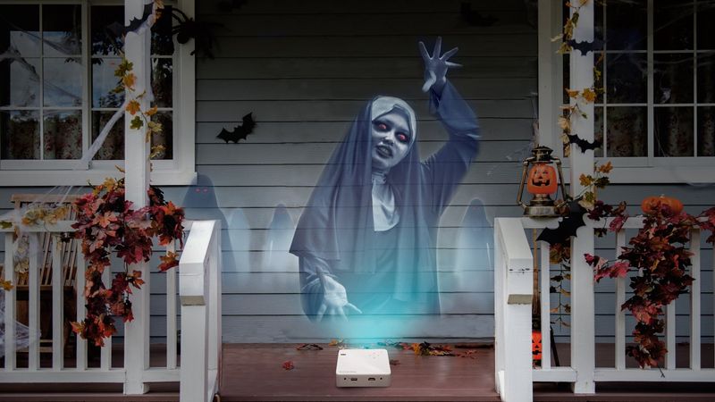 Projected Phantom Show