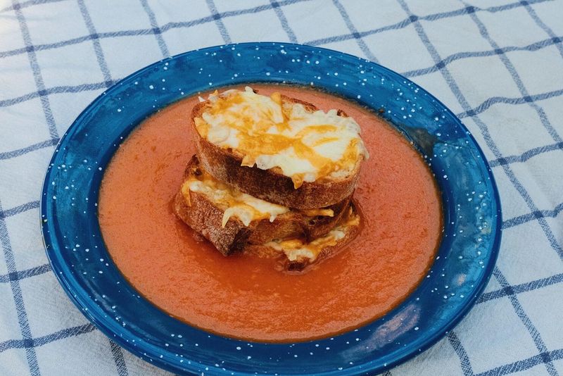 Grilled Cheese & Tomato Soup At The Local Table