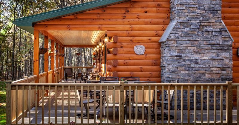 Outdoor Decks And Covered Porches
